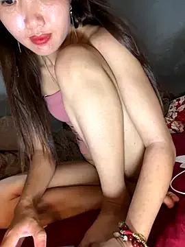 Sunny_lotus from StripChat is Freechat