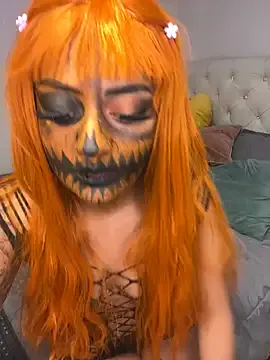 Sunnymoonn_1 from StripChat