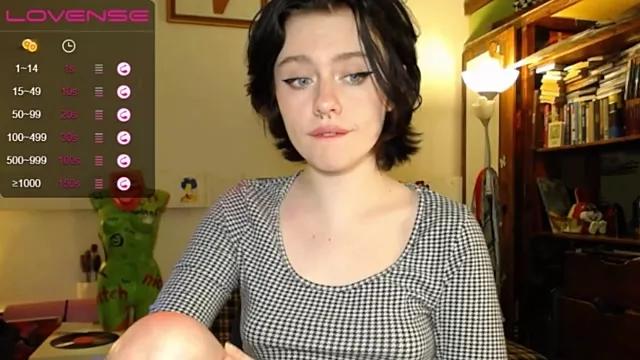 Try our streaming cams variety and talk on a personal level with our adorable girls streamers, showing off their bountiful shapes and dildos.