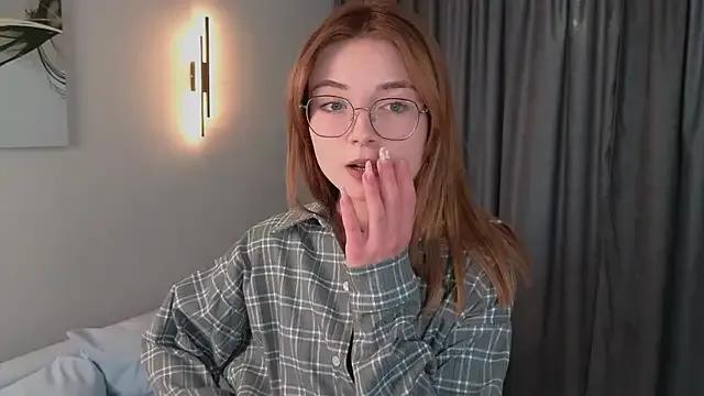 Susan_Gardner from StripChat