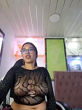 Susan_mooree from StripChat