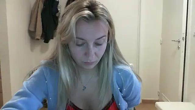 SusanCurt from StripChat
