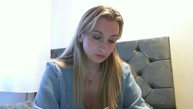 SusanCurt from StripChat