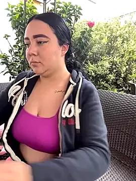 Try our streaming cams variety and talk on a personal level with our adorable girls streamers, showing off their bountiful shapes and dildos.