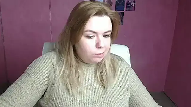 SusannaNight on StripChat 