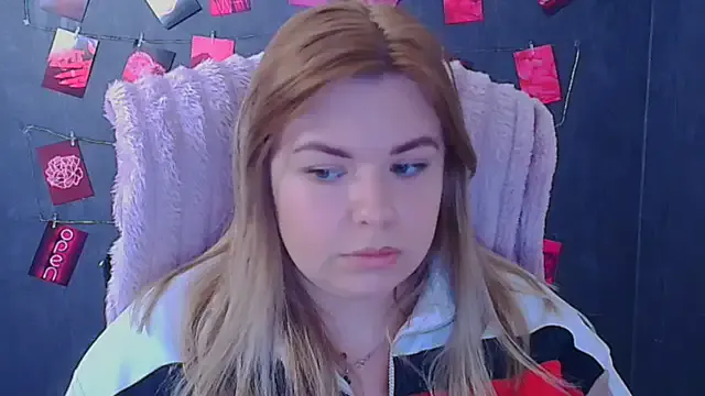 SusannaNight on StripChat 