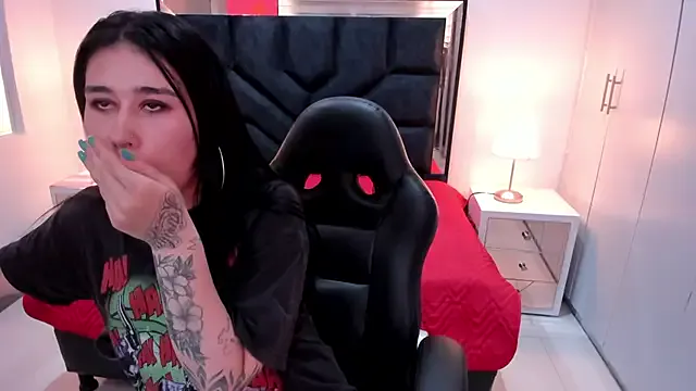 SusanVilla from StripChat is Freechat