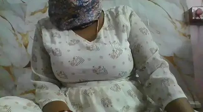 sushmatelugu-23 on StripChat 