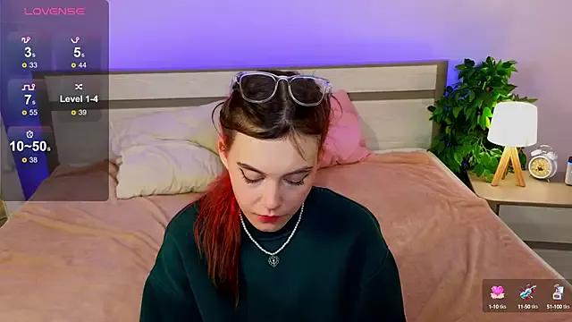 SusieMorris from StripChat
