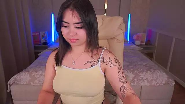 SusieWood from StripChat