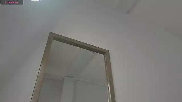 sussy_leon from StripChat