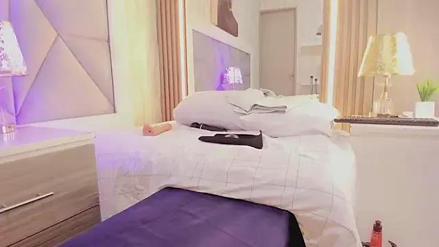 SussyRoss from StripChat
