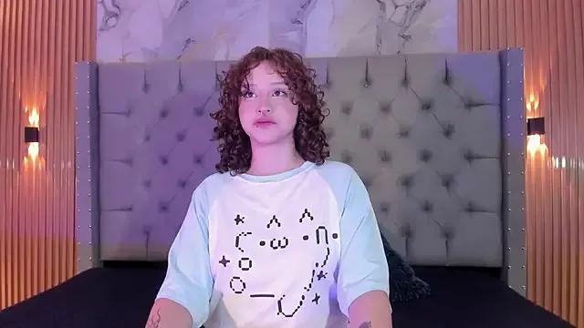 Suxan_White_ from StripChat is Freechat