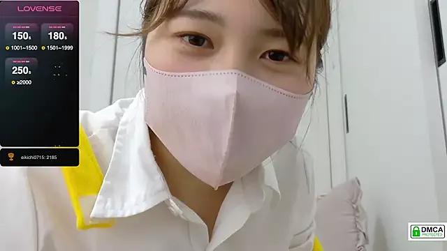 SUZU_ from StripChat