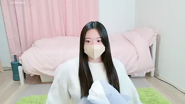 suzuuuuu on StripChat 