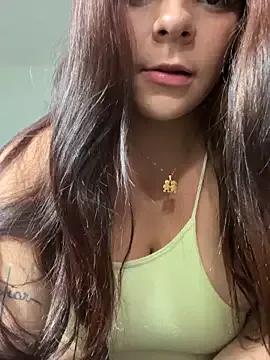 SuzzieSweet from StripChat is Freechat