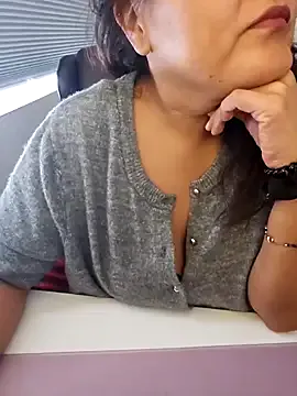 sw33th3art on StripChat 