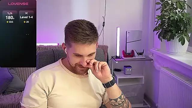 Sweeet__boy from StripChat