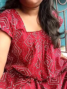 Sweeite from StripChat is Freechat