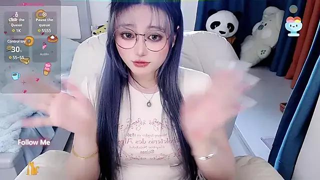 Sweet-18wanwan from StripChat