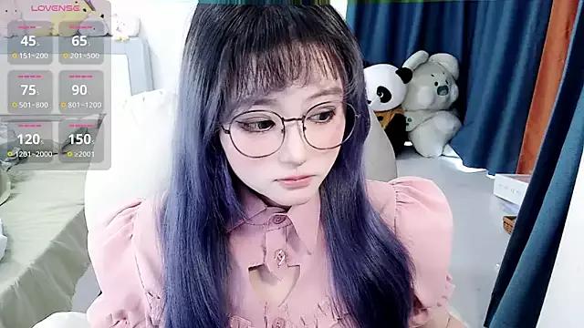 Sweet-18wanwan from StripChat