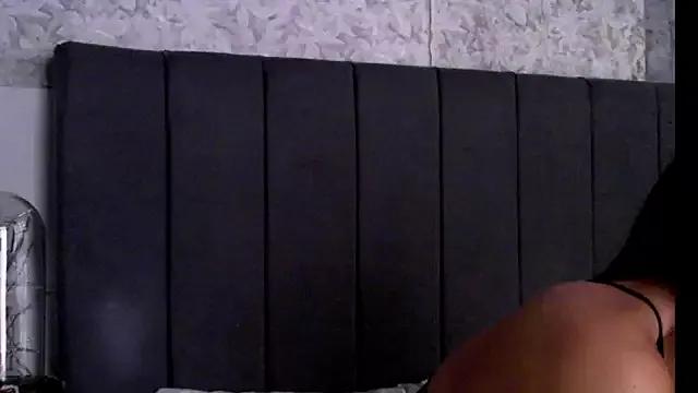 Sweet-Angie from StripChat