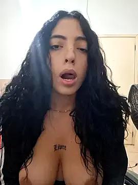 Sweet-diamondxxx from StripChat