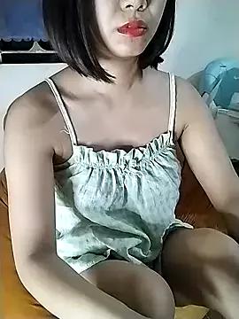 Sweet-gril68 from StripChat
