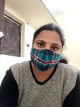 Sweet-kajal7 on StripChat 