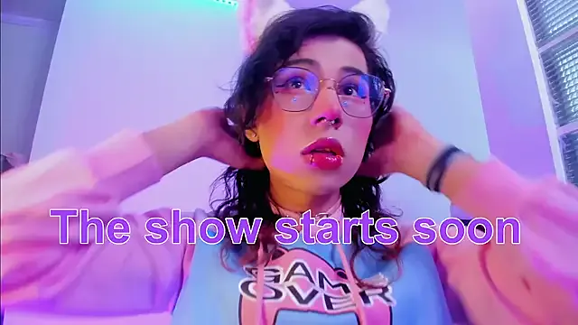 Sweet-SharoKitty on StripChat 