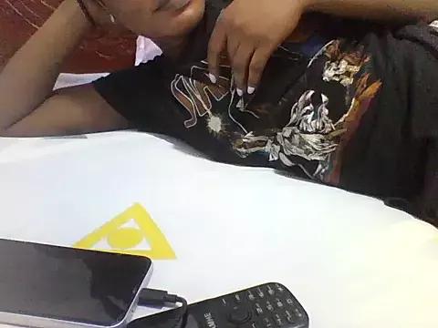 sweet_apple270 from StripChat