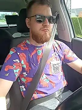 Sweet_bear69 from StripChat