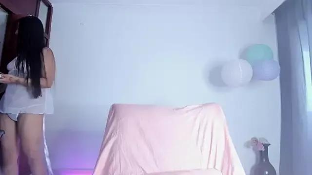 sweet_cinamon from StripChat
