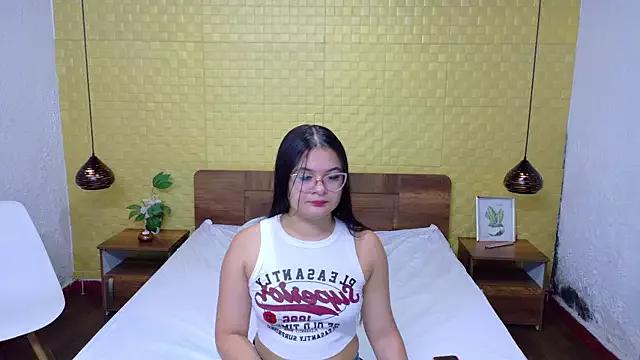 Sweet_dani18 from StripChat