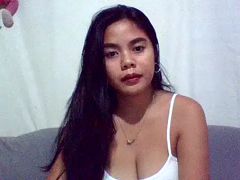 sweet_heaven00 on StripChat 