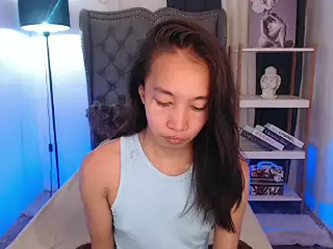 Sweet_kittyxx from StripChat