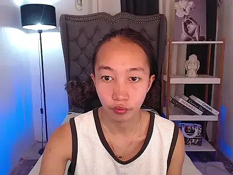 Sweet_kittyxx from StripChat