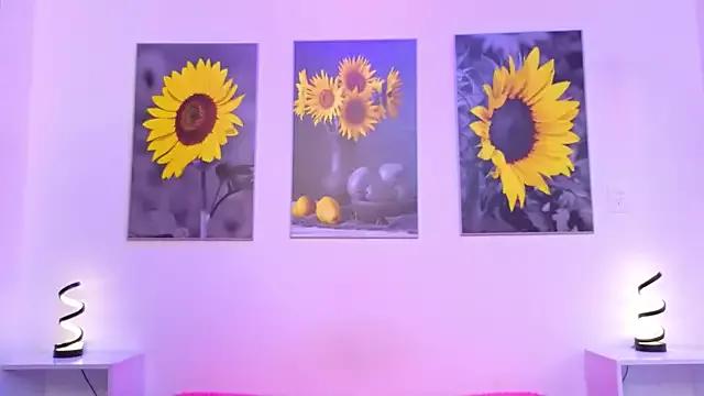Sweet_moon11_ from StripChat