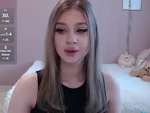 Try our streaming cams variety and talk on a personal level with our adorable girls streamers, showing off their bountiful shapes and dildos.