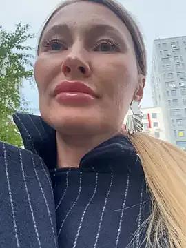 Sweet_Pussy_Lips from StripChat is Freechat