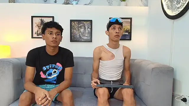 SWEET_RABBIT1 on StripChat 