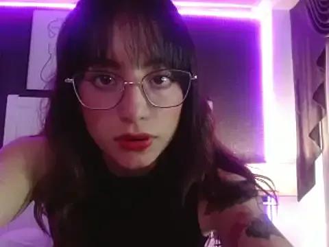 Sweet_Rabbitss from StripChat