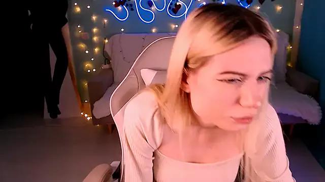 Sweet_Richal from StripChat