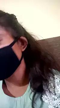 Sweet_Sonakshi143 from StripChat