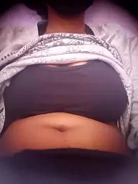 Sweet_Sonakshi143 from StripChat