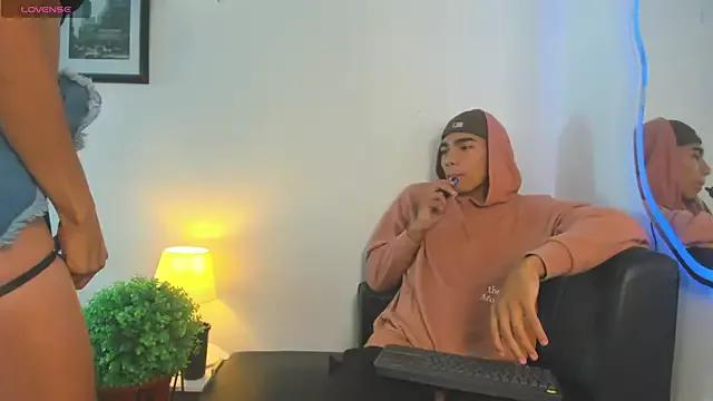 Try our streaming cams variety and talk on a personal level with our adorable girls streamers, showing off their bountiful shapes and dildos.