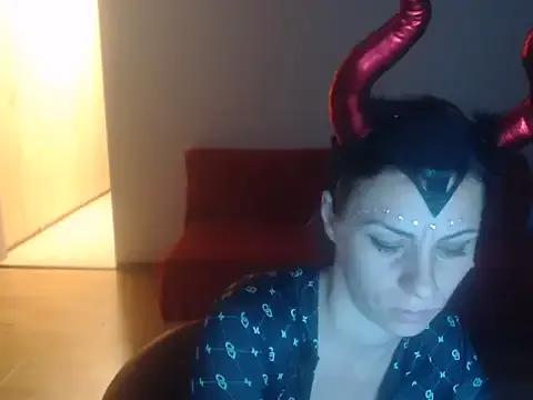 SweetAdela92 from StripChat