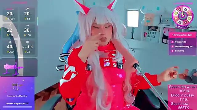 Try our streaming cams variety and talk on a personal level with our adorable girls streamers, showing off their bountiful shapes and dildos.
