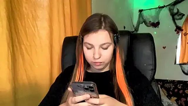 SweetAlissa18 from StripChat