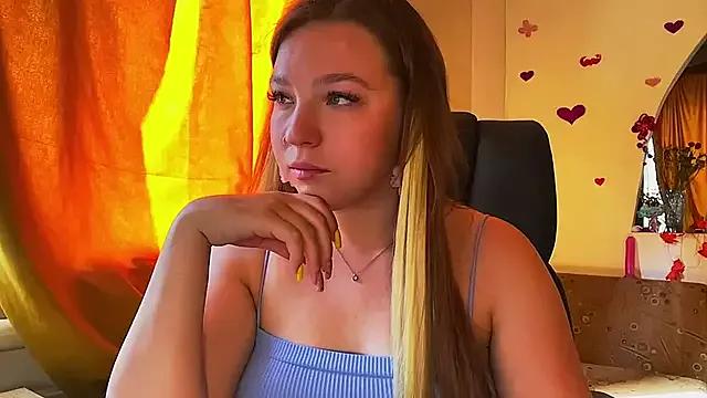 SweetAlissa18 from StripChat is Freechat